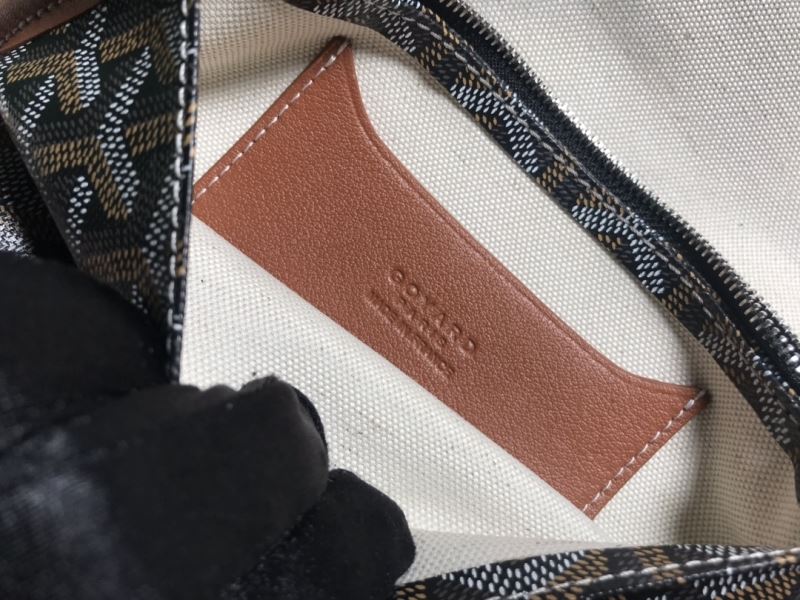 Goyard Satchel Bags